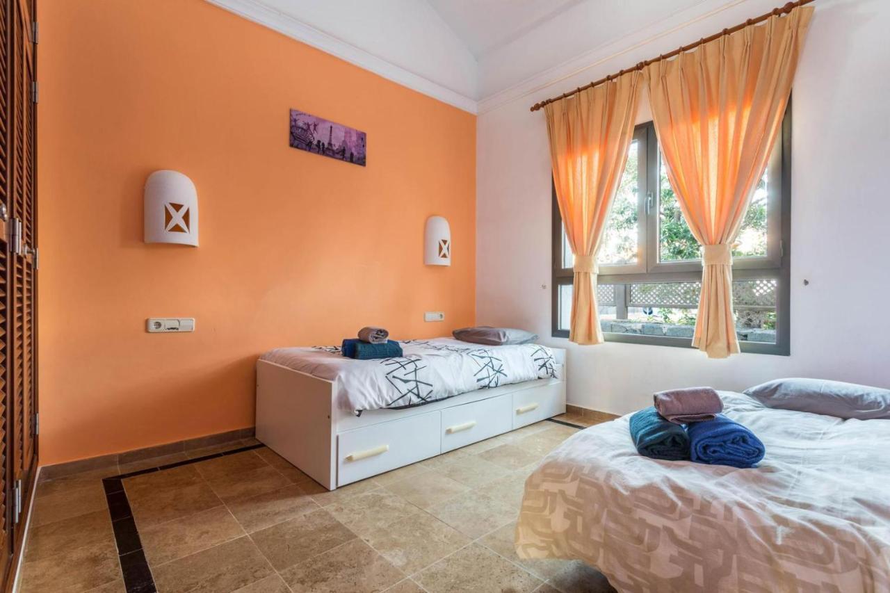 Villa Tania - Villa Independiente Con Piscina Privada Playa Blanca Dış mekan fotoğraf